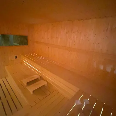 Wellness Karolina Lägenhet Milovice (Central Bohemian)